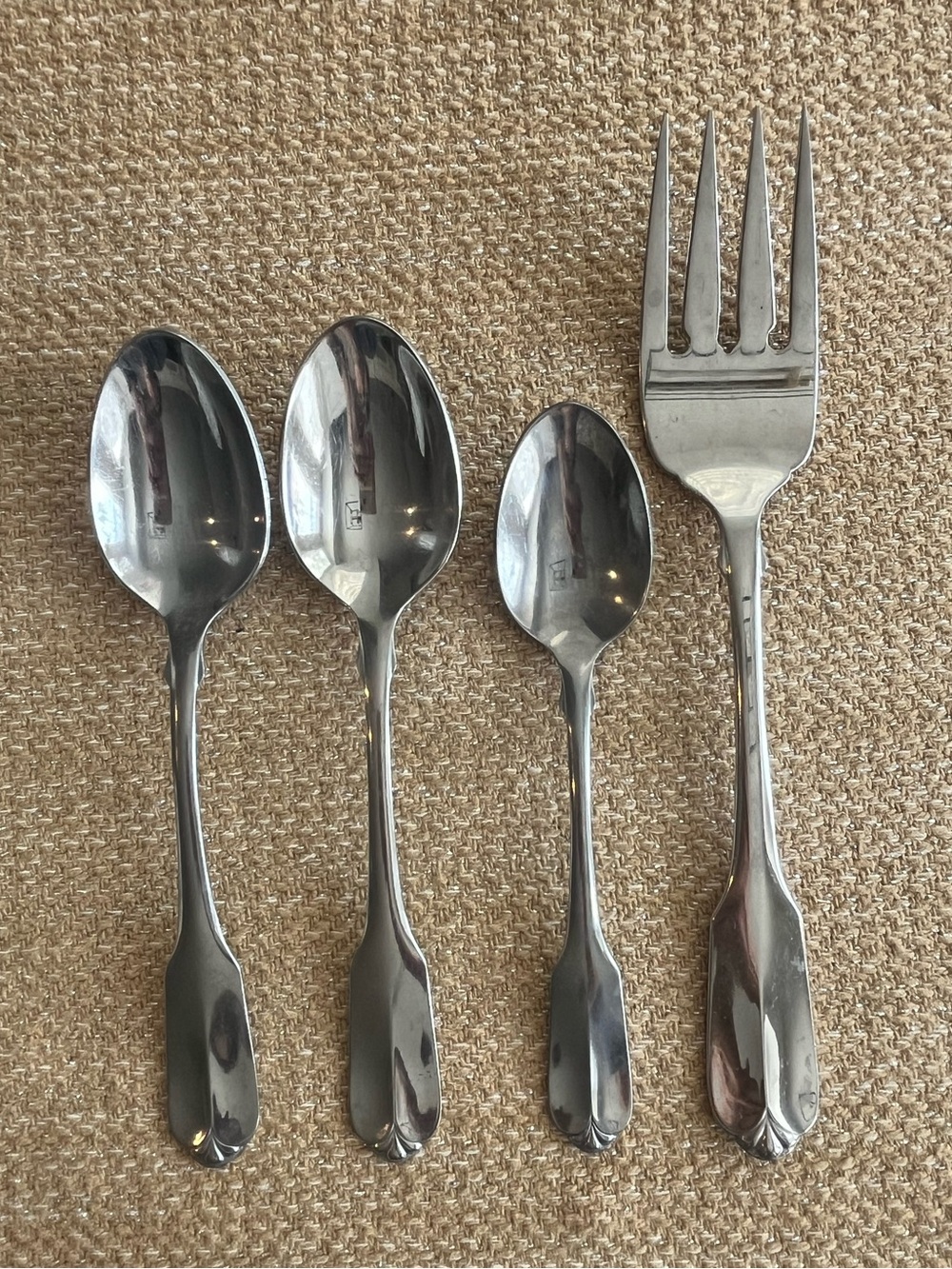 Rogers Deluxe Stainless Oneida GLORIA/MONTCLAIR Spoons *